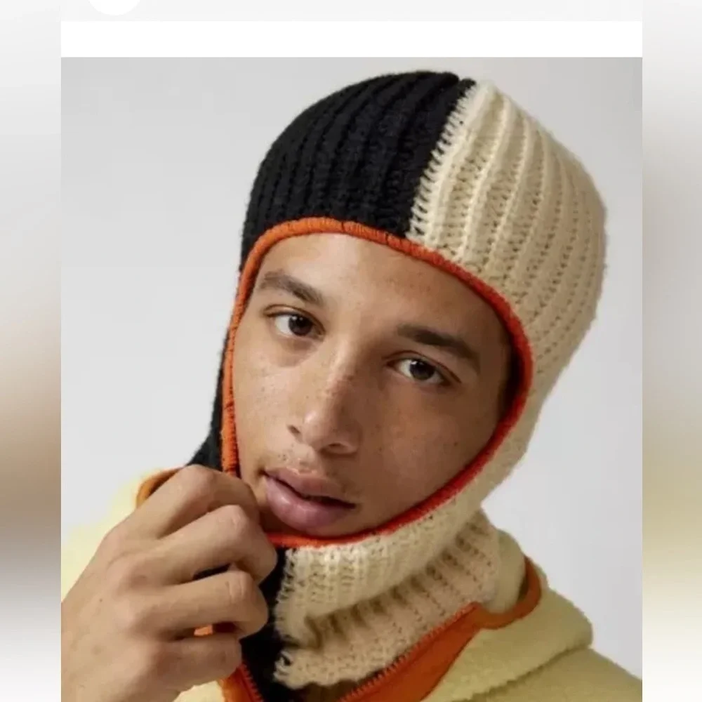 NWOT Urban Outfitters Ribbed Hooded Balaclava